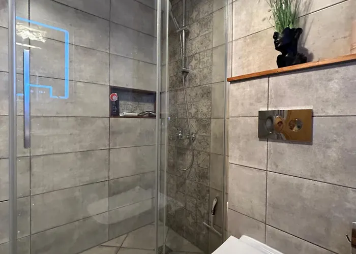 Edmond Apartment-highspeed-internet-free!