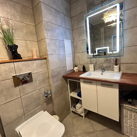 Apartament Edmond Apartment-highspeed-internet-free! *